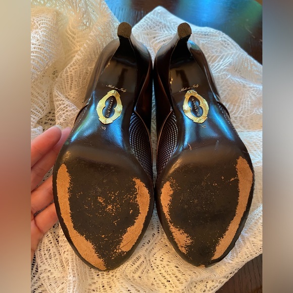 Elie Tahari - Bronze Peep Toe Heels - Picture 10 of 10